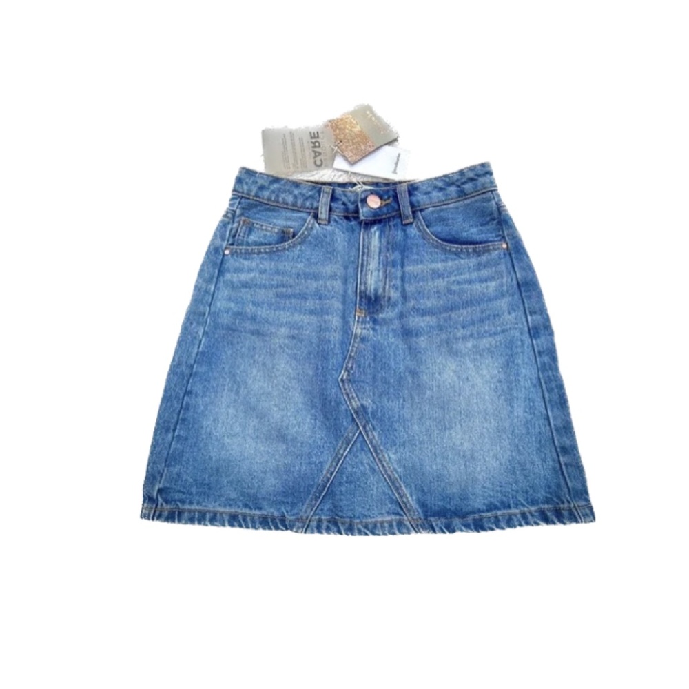 NWT jean skirt 2
